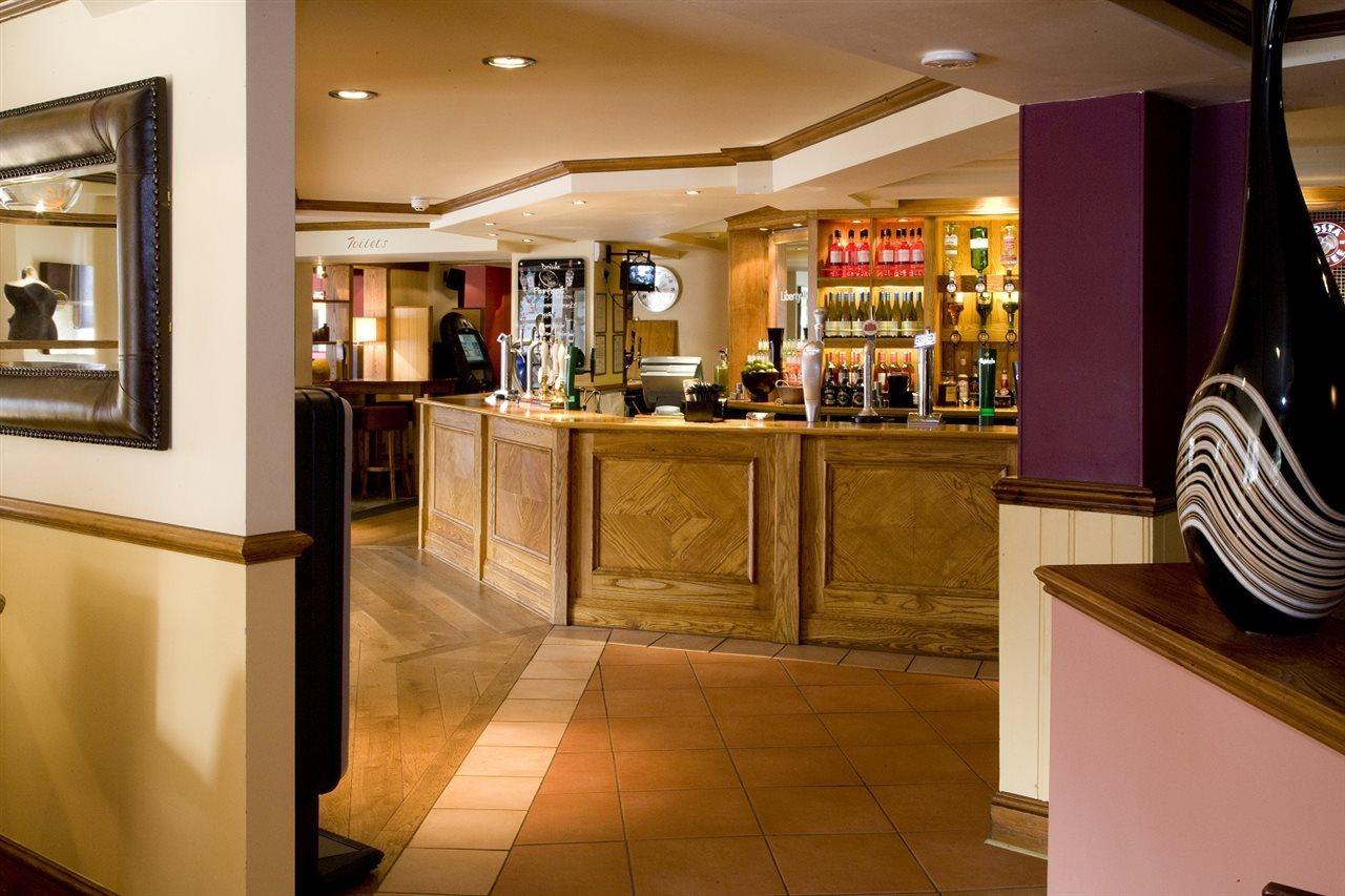 Premier Inn London Romford Eksteriør bilde