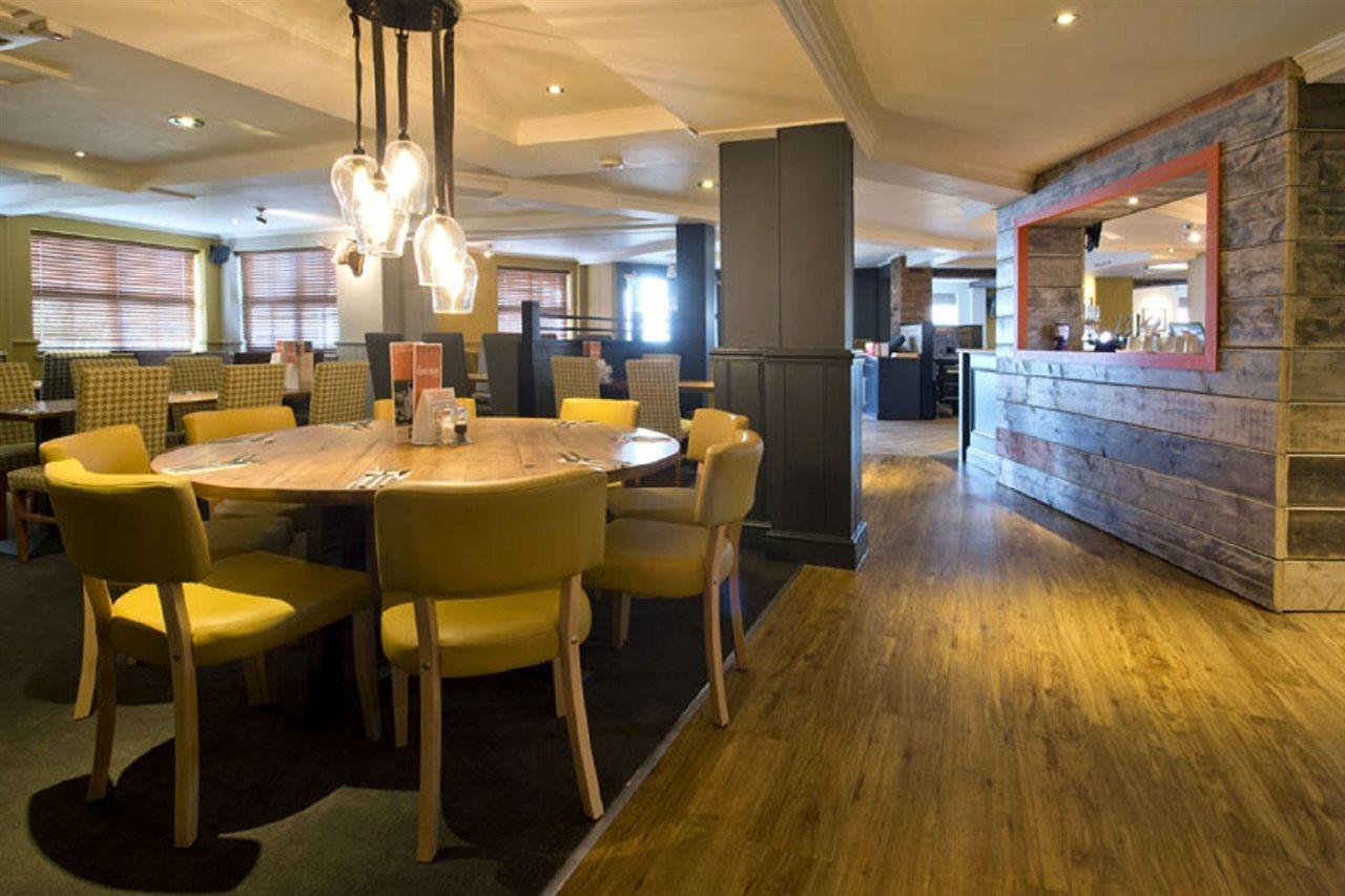 Premier Inn London Romford Eksteriør bilde