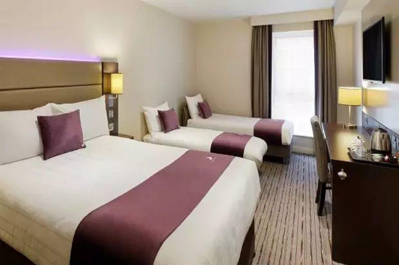 Premier Inn London Romford Eksteriør bilde