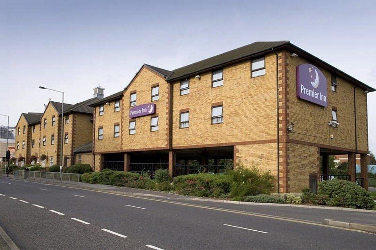 Premier Inn London Romford Eksteriør bilde
