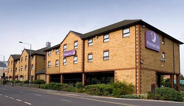 Premier Inn London Romford Eksteriør bilde